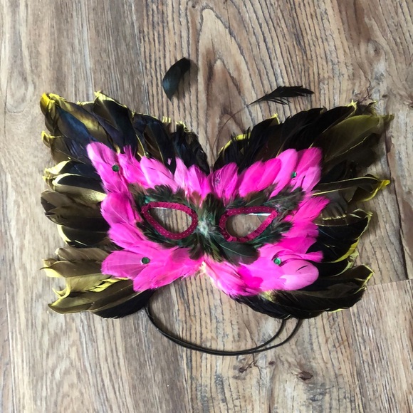 Masquerade Party Masks - Picture 13 of 13